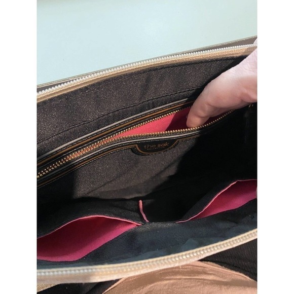 The Sak Ojai Crossbody Bag Gold Leather Embossed Flap Purse Handbag Pockets - Picture 7 of 10